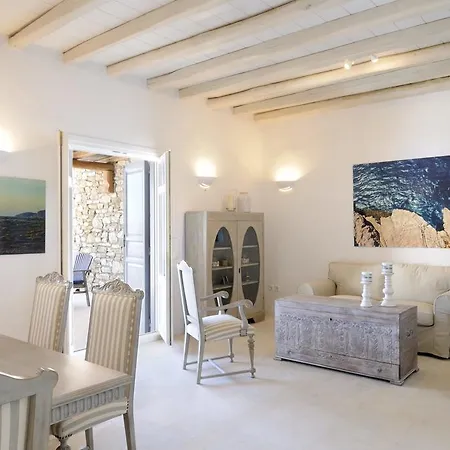 Villa Chloe *